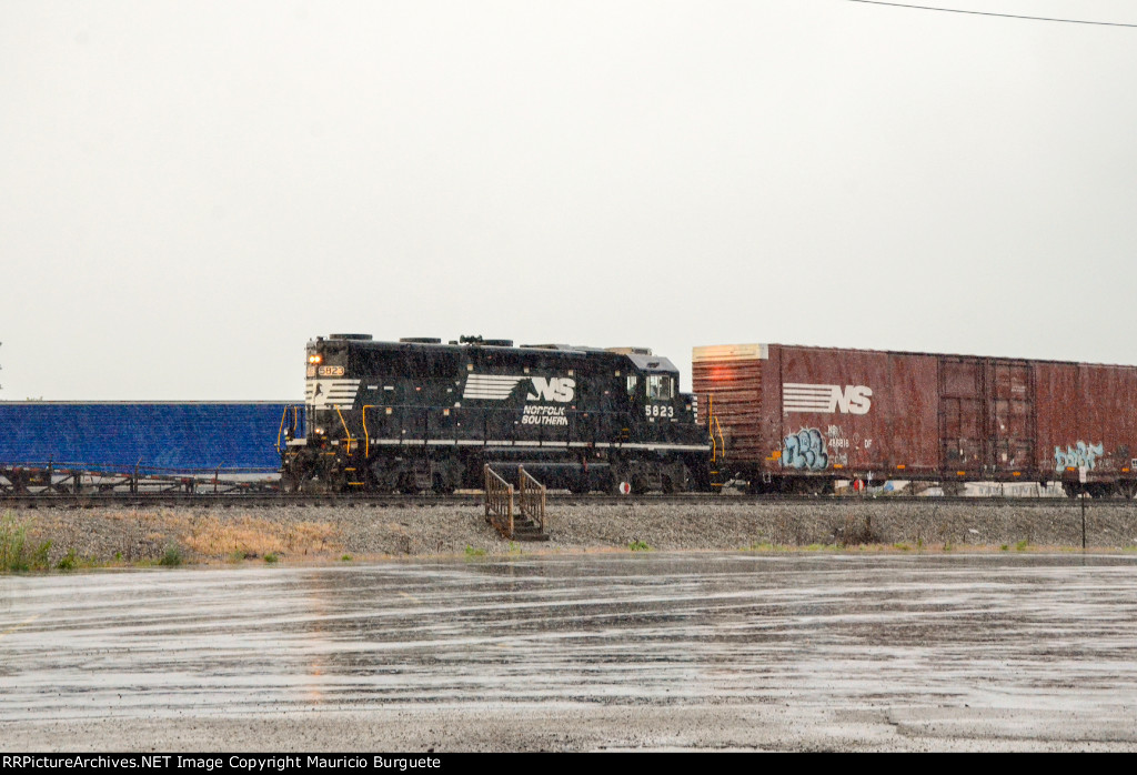 NS GP38-2 Locomotive in the yard